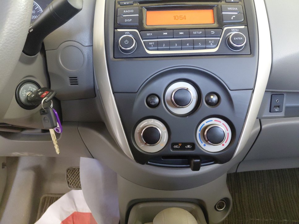 Nissan Sunny SV 2022 image