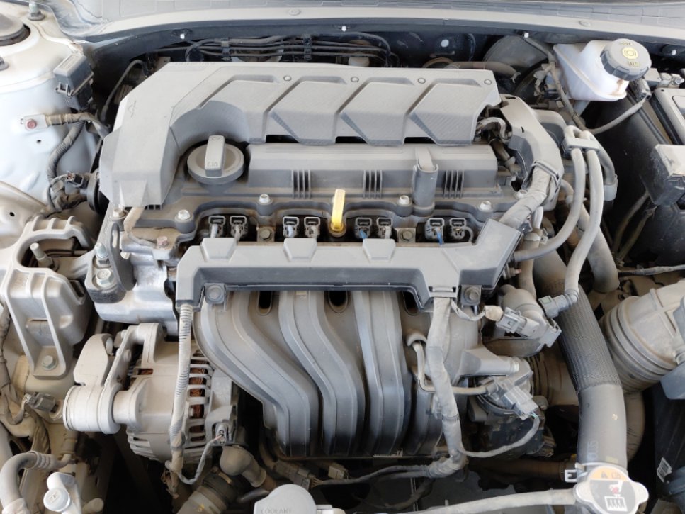 Hyundai Elantra GL 2023 image