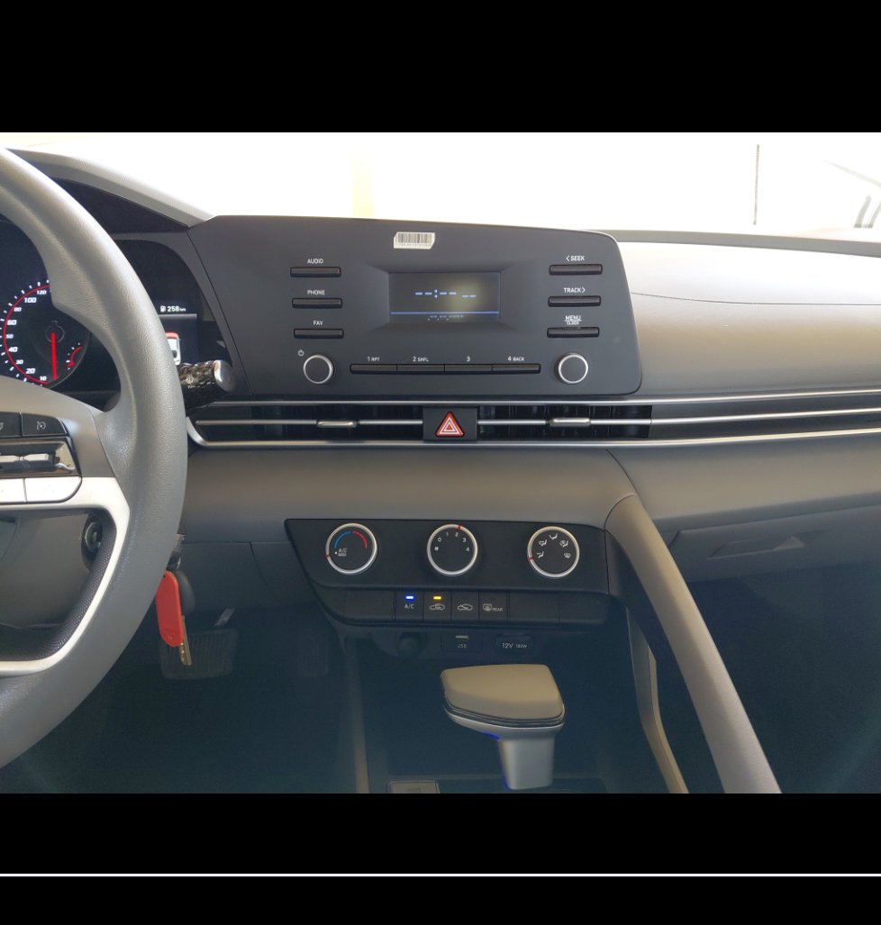 Hyundai Elantra FLT  2023 image