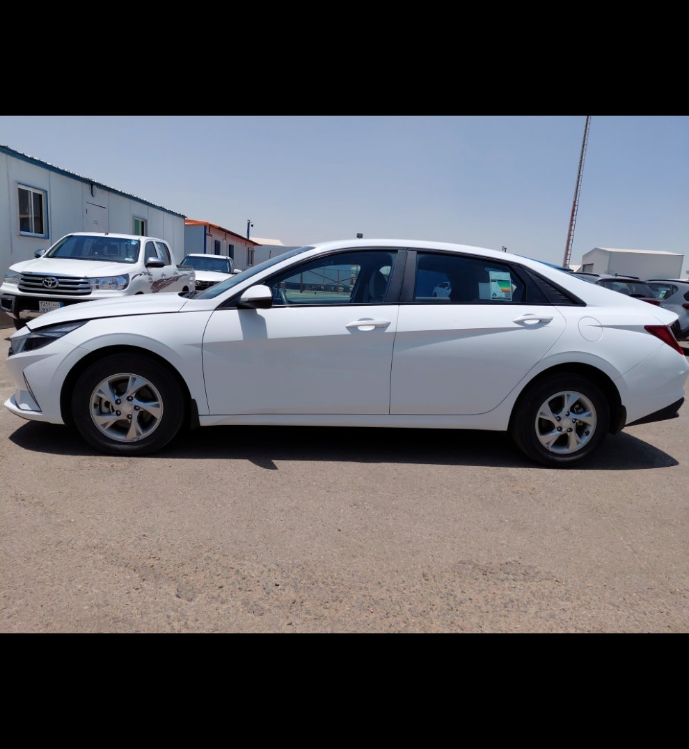 Hyundai Elantra GL 2023 image