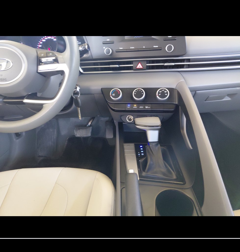 Hyundai Elantra FLT  2023 image