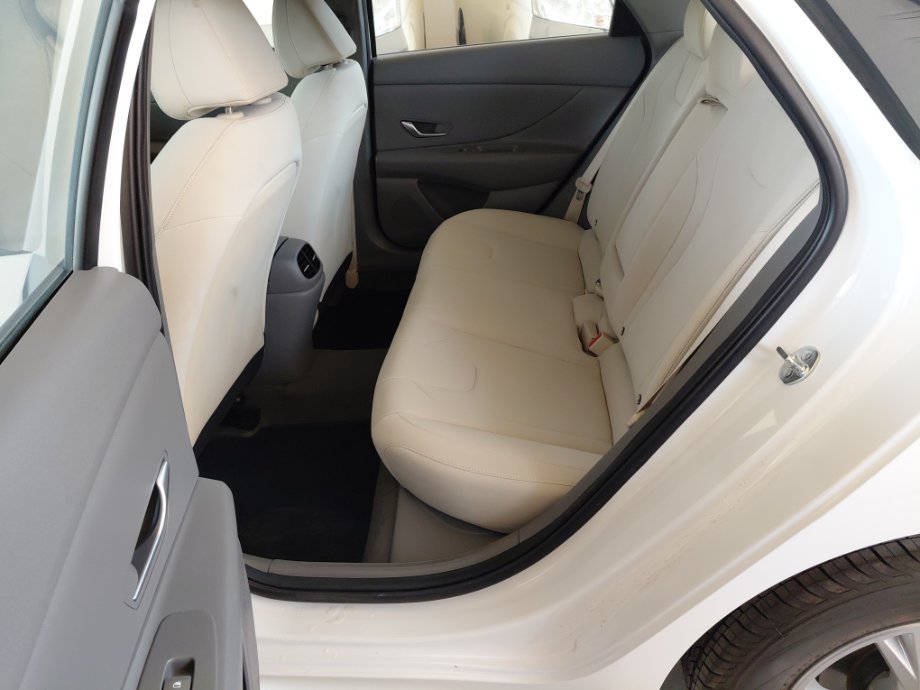 Hyundai Elantra FLT  2023 image