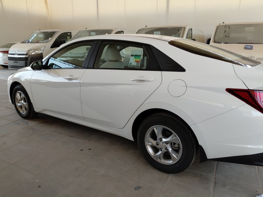 Hyundai Elantra FLT  2023 image