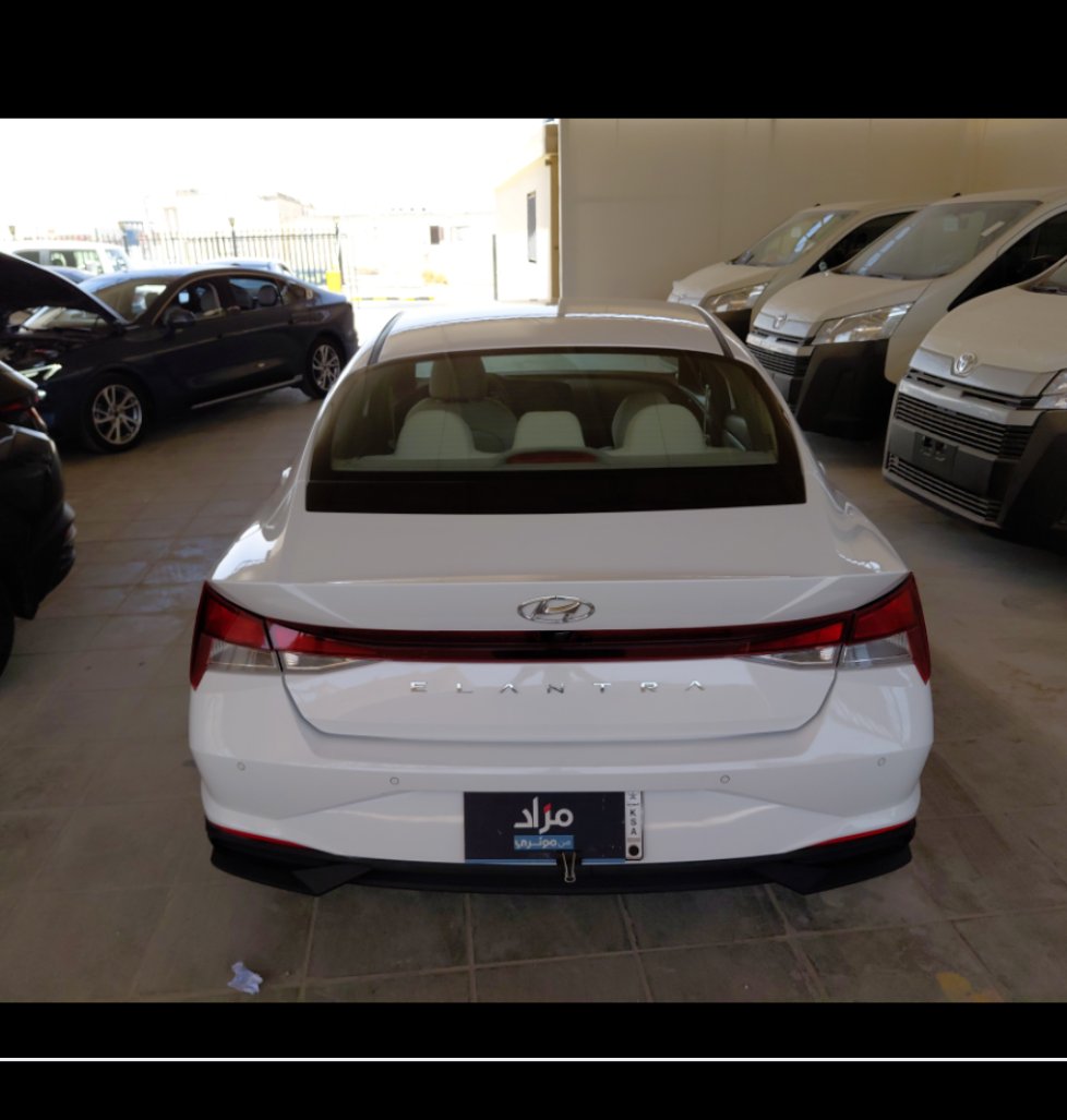 Hyundai Elantra FLT  2023 image