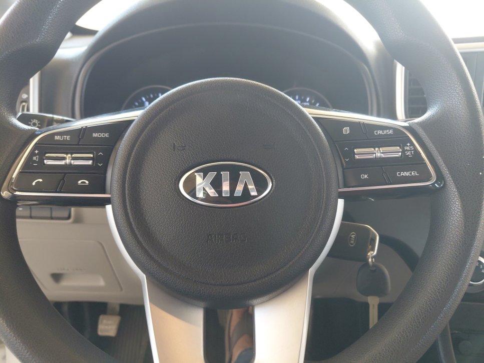 KIA Sportage LX  2021 image