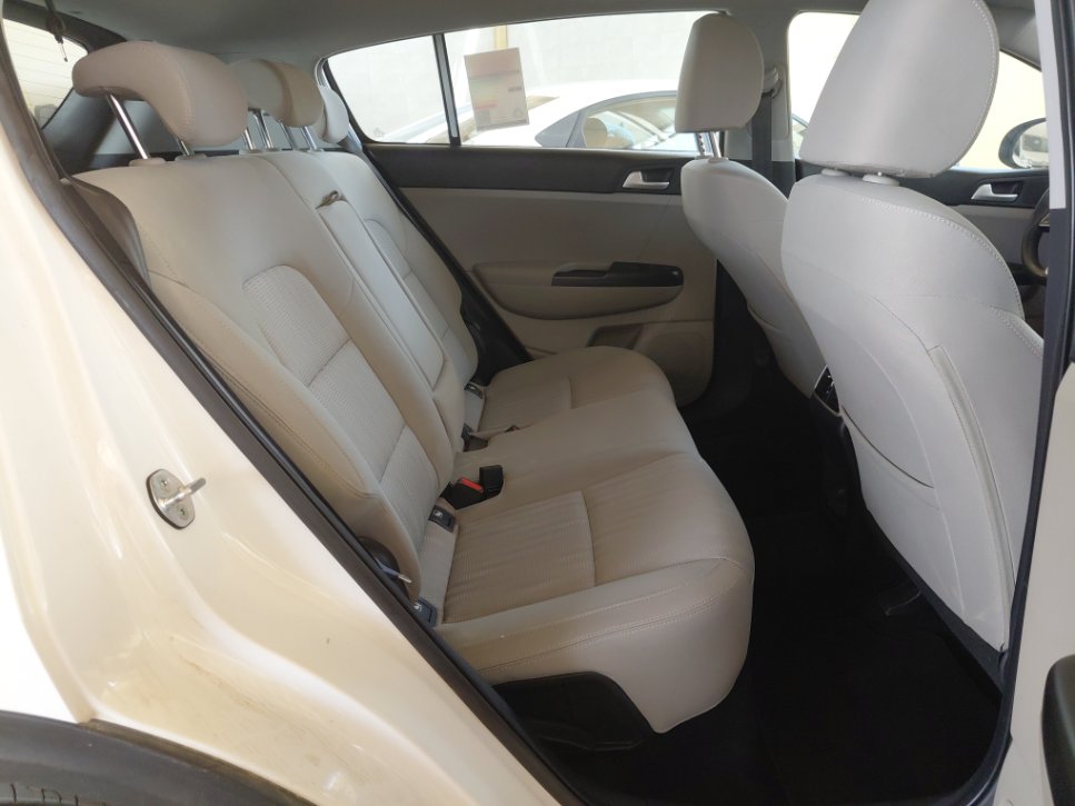 KIA Sportage LX  2021 image