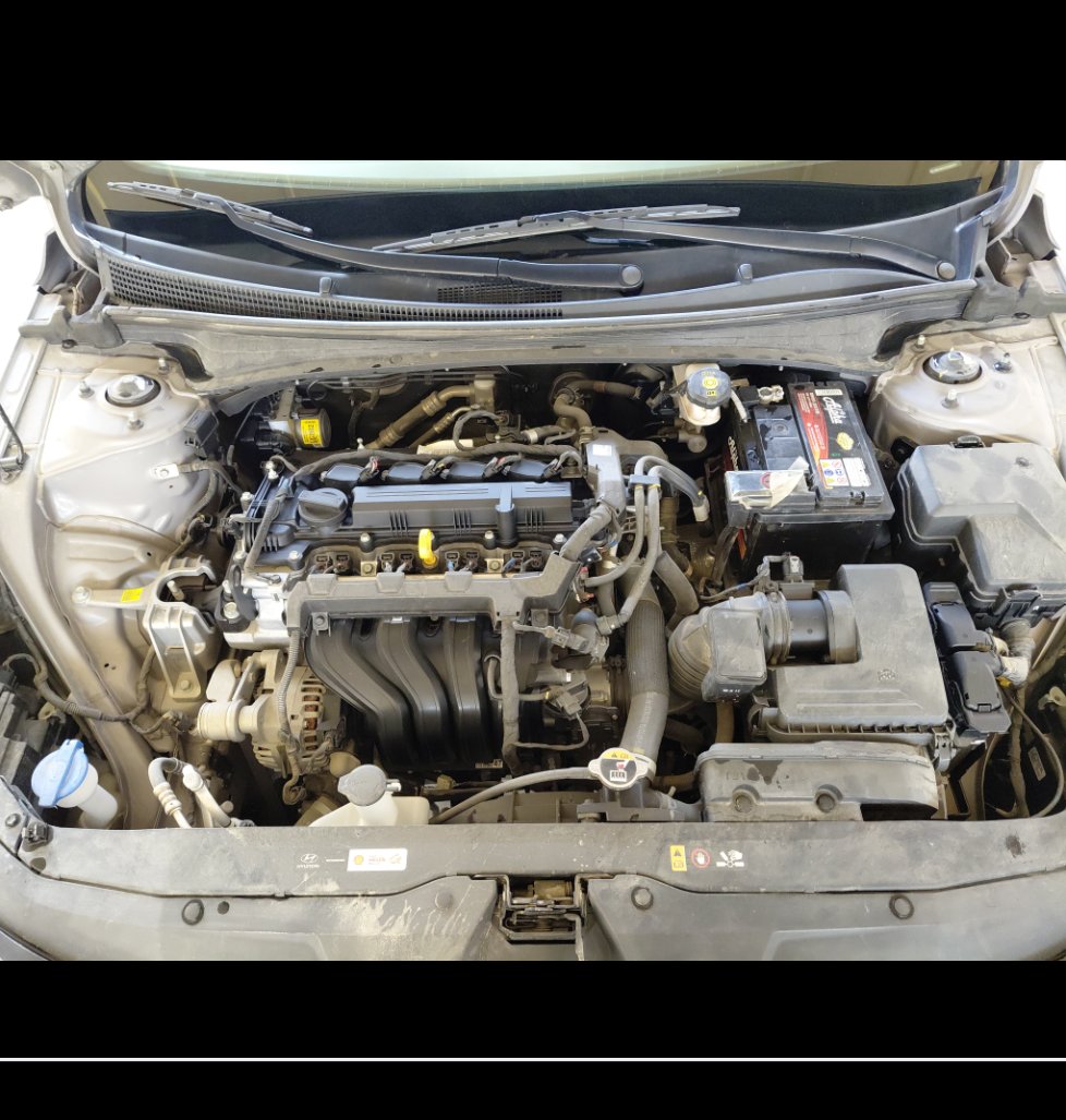 Hyundai Elantra GL 2023 image