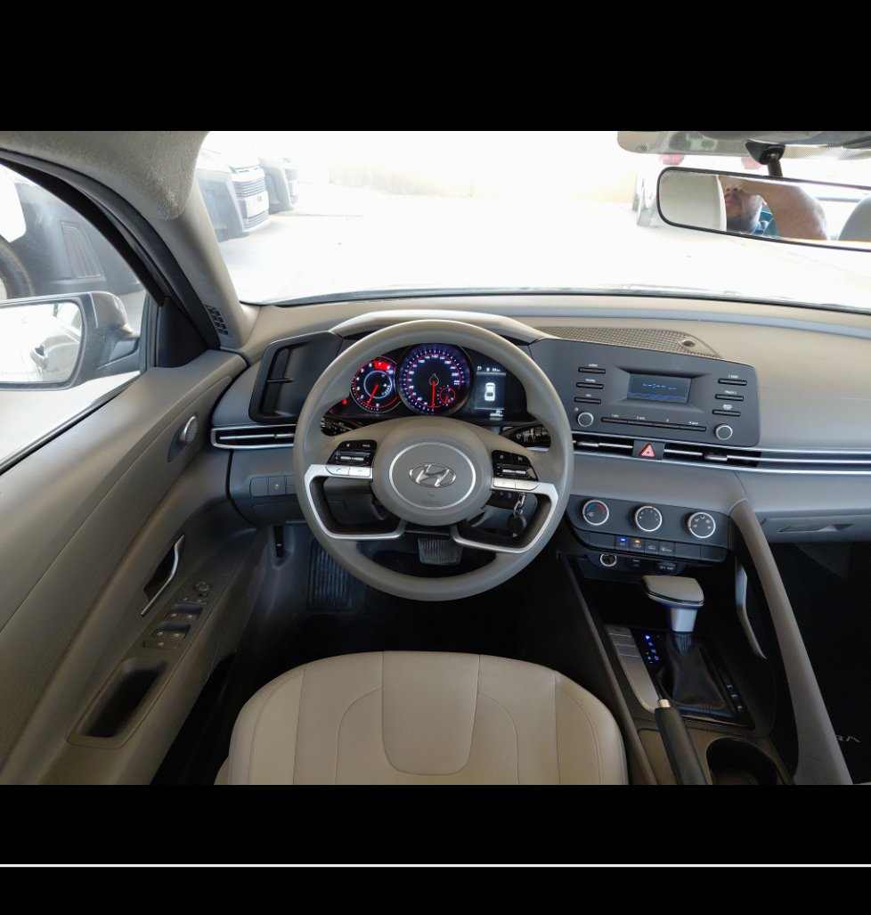 Hyundai Elantra GL 2023 image