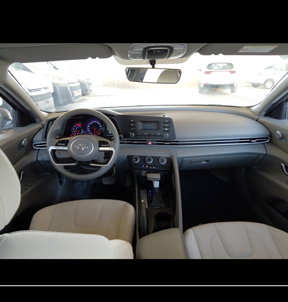 Hyundai Elantra GL 2023 image