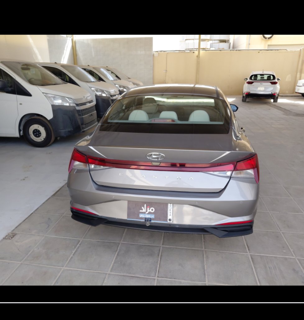 Hyundai Elantra GL 2023 image