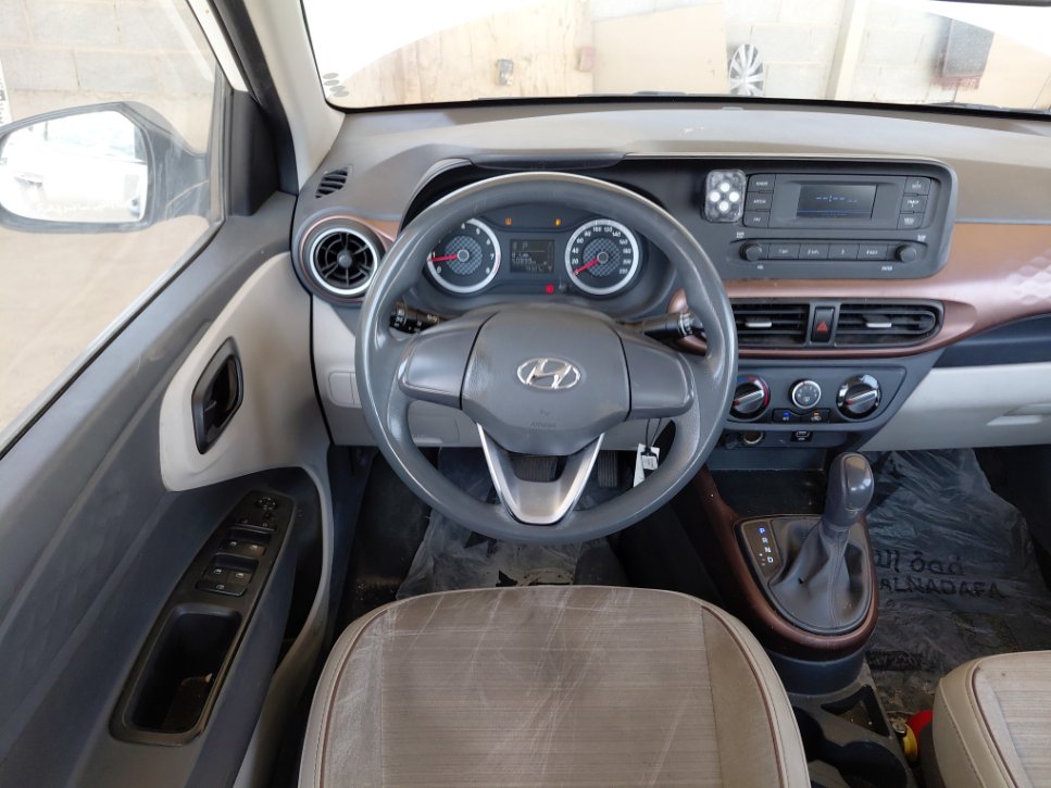Hyundai i10 Grand  2023 image