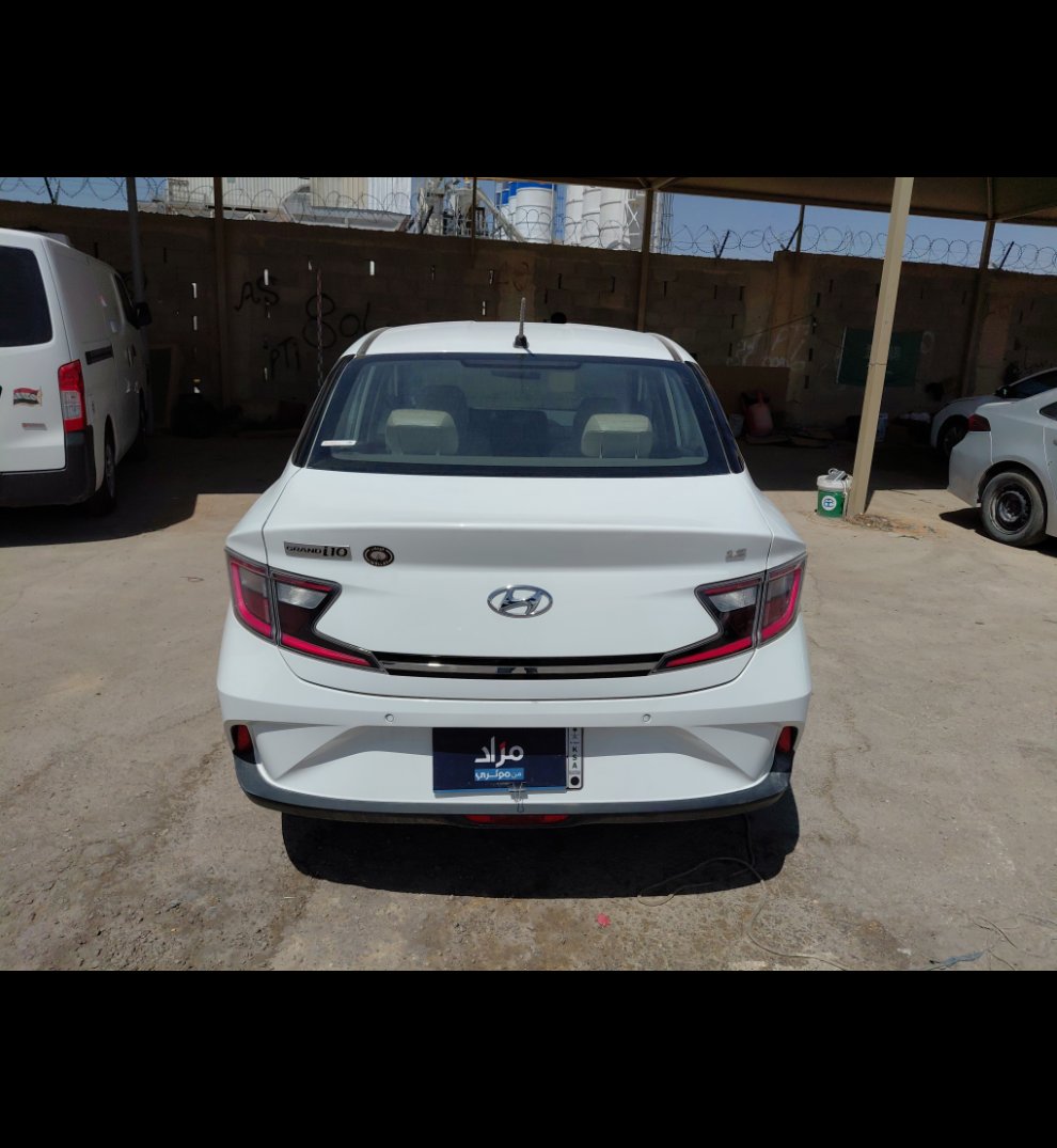 Hyundai i10 Grand  2023 image