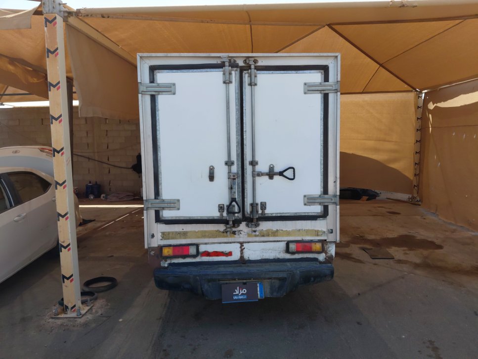 ايسوزو ديماكس  2021 image