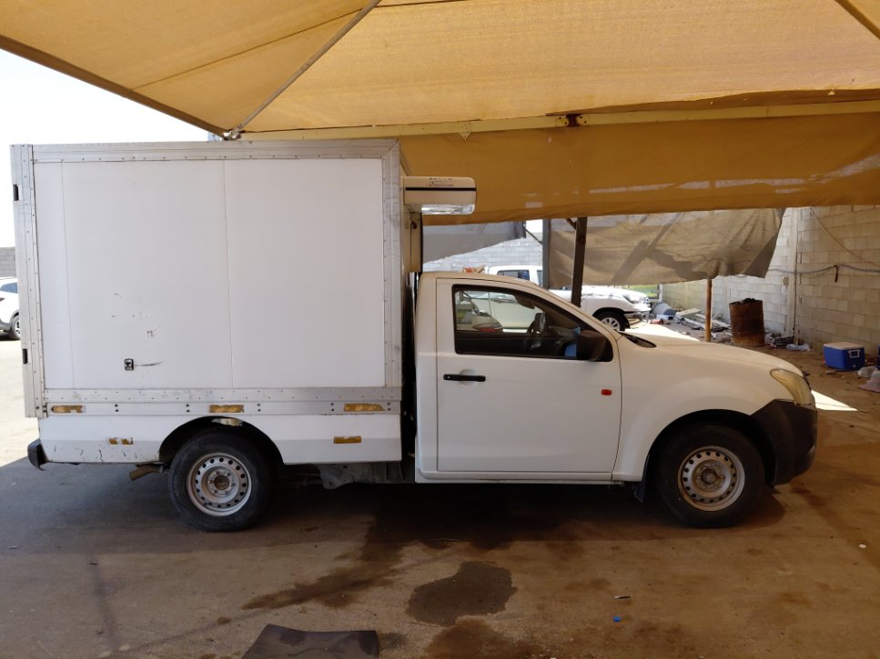 ايسوزو ديماكس  2021 image