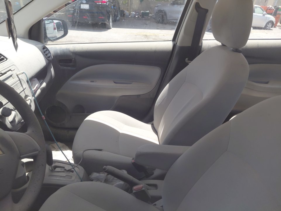 ميتسوبيشي أتراج  2021 image