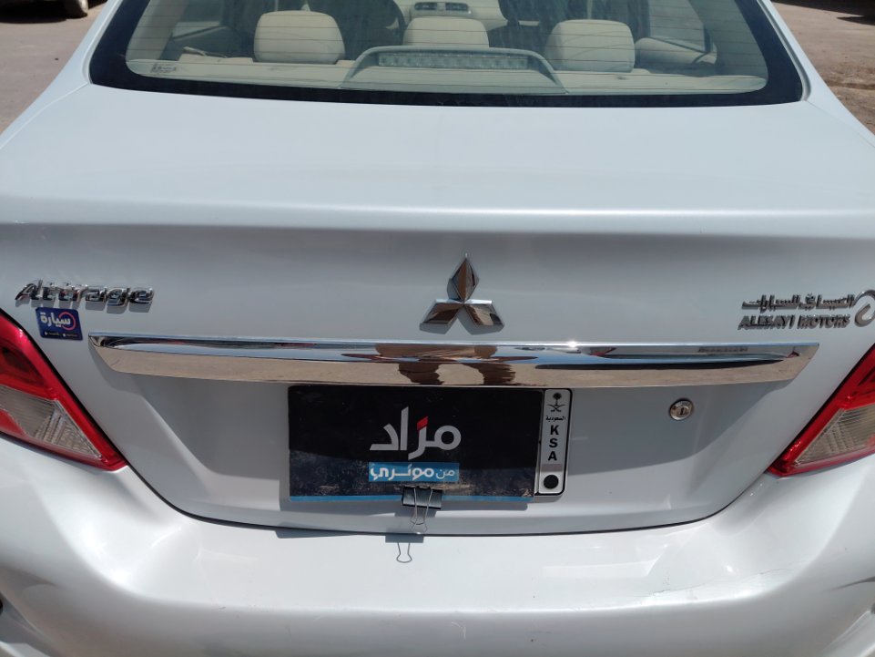 ميتسوبيشي أتراج  2021 image