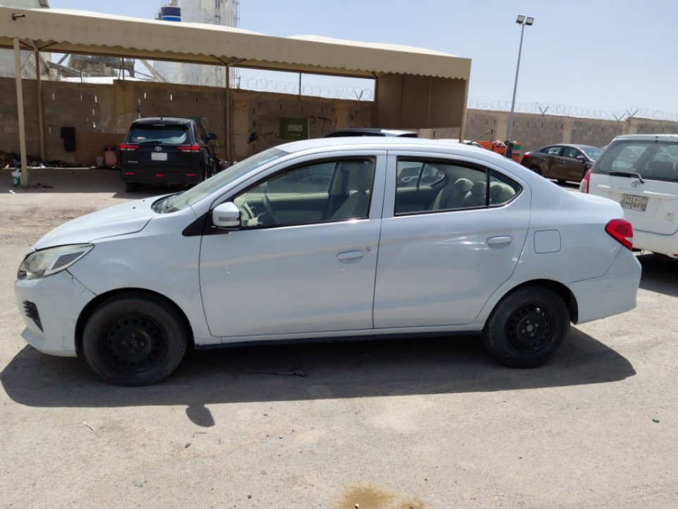 ميتسوبيشي أتراج  2021 image