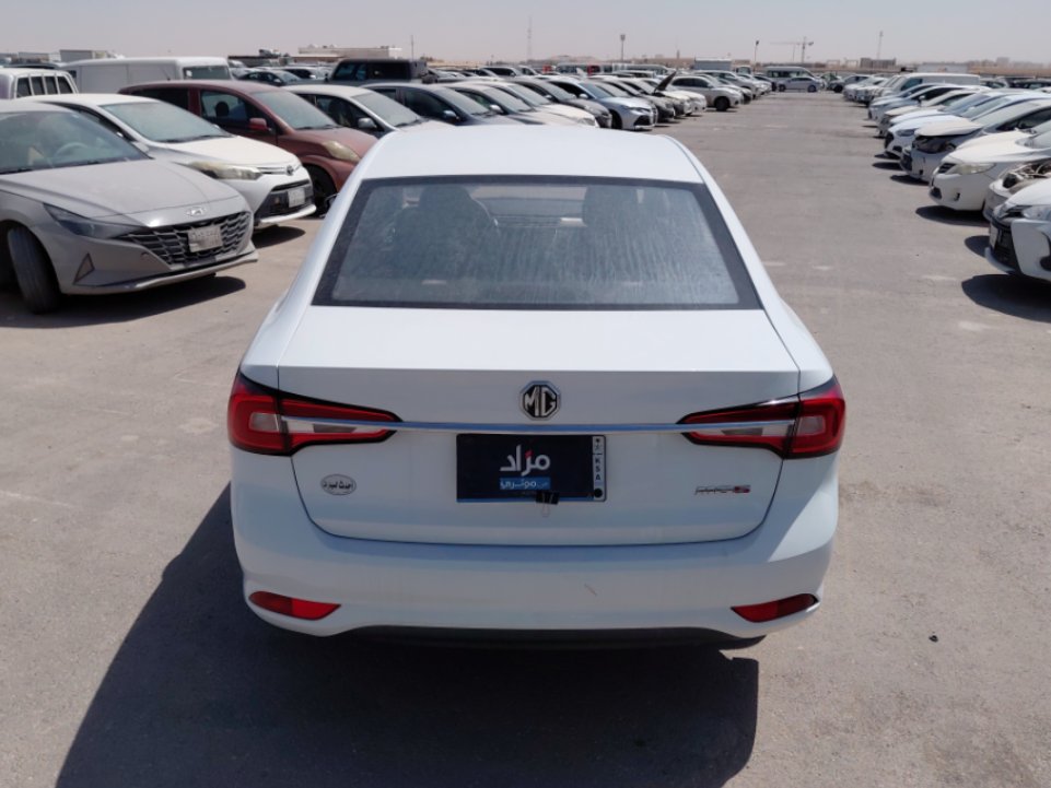 إم جي 5  2023 image