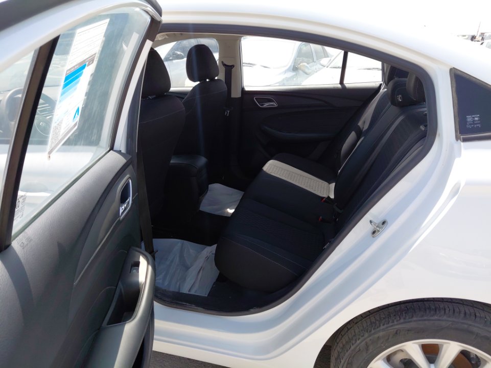 إم جي 5  2023 image