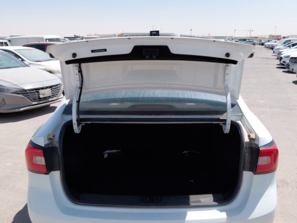 إم جي 5  2023 image