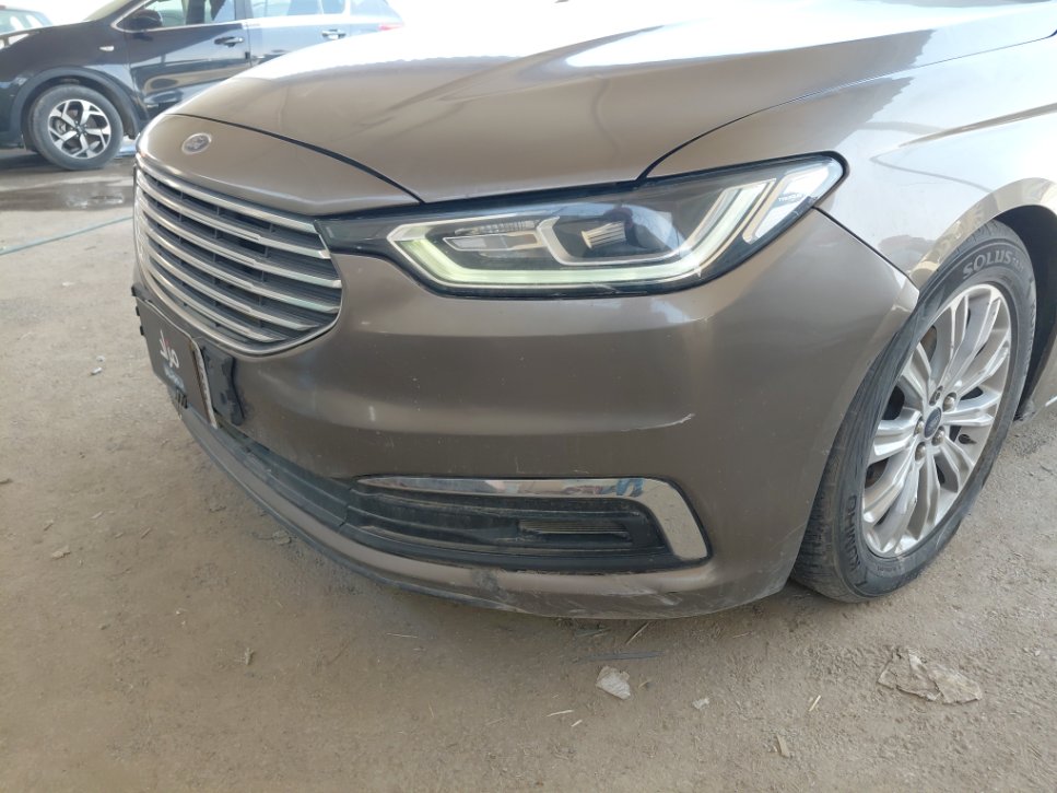 Ford Taurus  2021 image