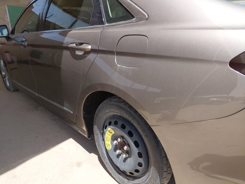 Ford Taurus  2021 image