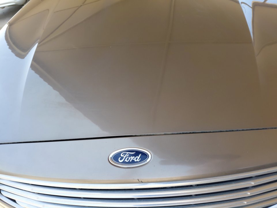 Ford Taurus  2021 image