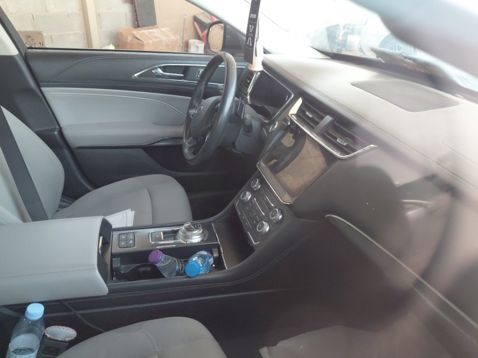 Ford Taurus  2021 image