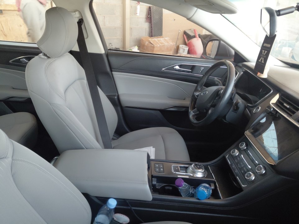 Ford Taurus  2021 image