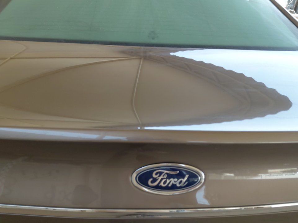 Ford Taurus  2021 image