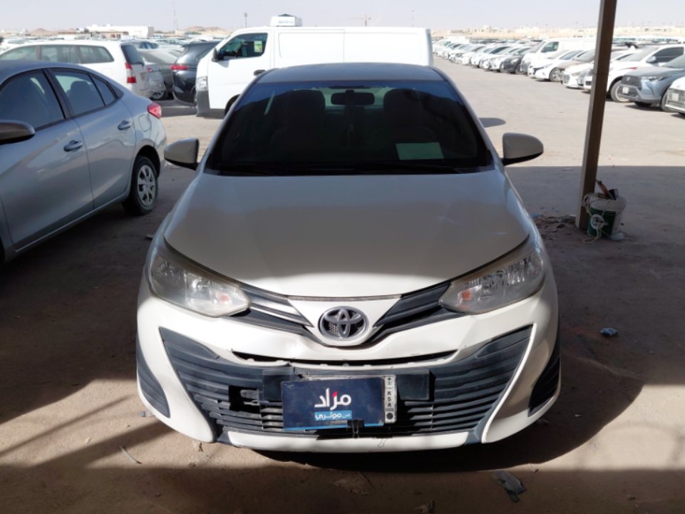 تويوتا يارس  2020