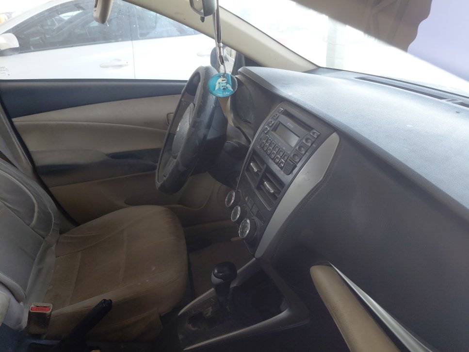 تويوتا يارس  2019 image