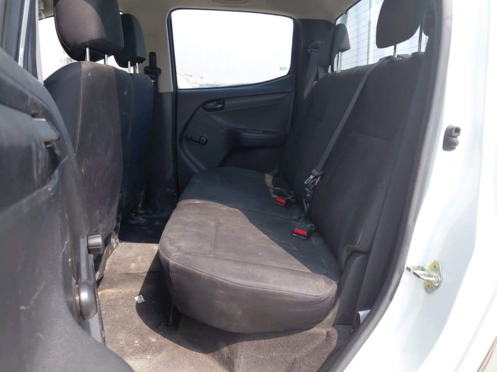 Isuzu D MAX 4x4 2022 image