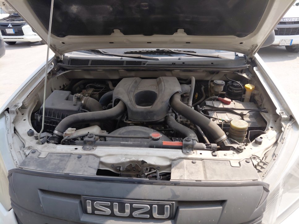Isuzu D MAX 4x4 2022 image