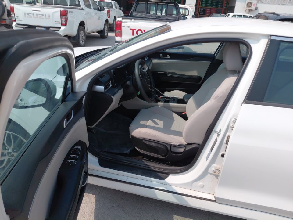 KIA K5 DL3 - LX FWD 2022 image