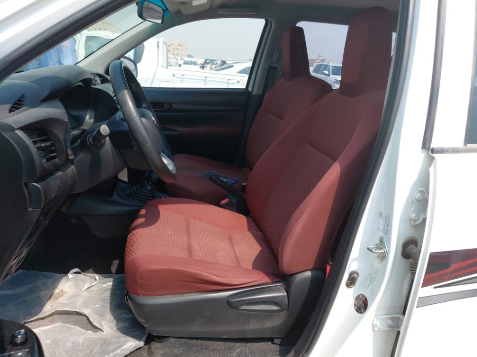 Toyota Hilux 4x2 2022 image