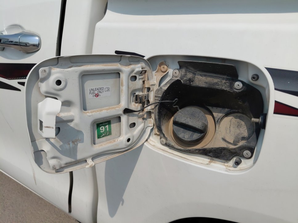 Toyota Hilux 4x2 2022 image