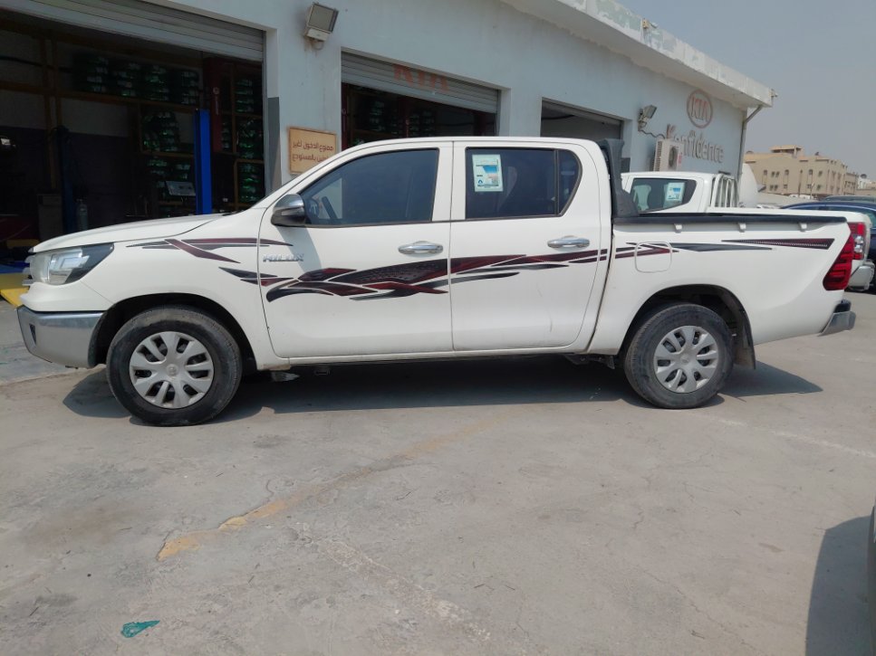 Toyota Hilux 4x2 2022 image