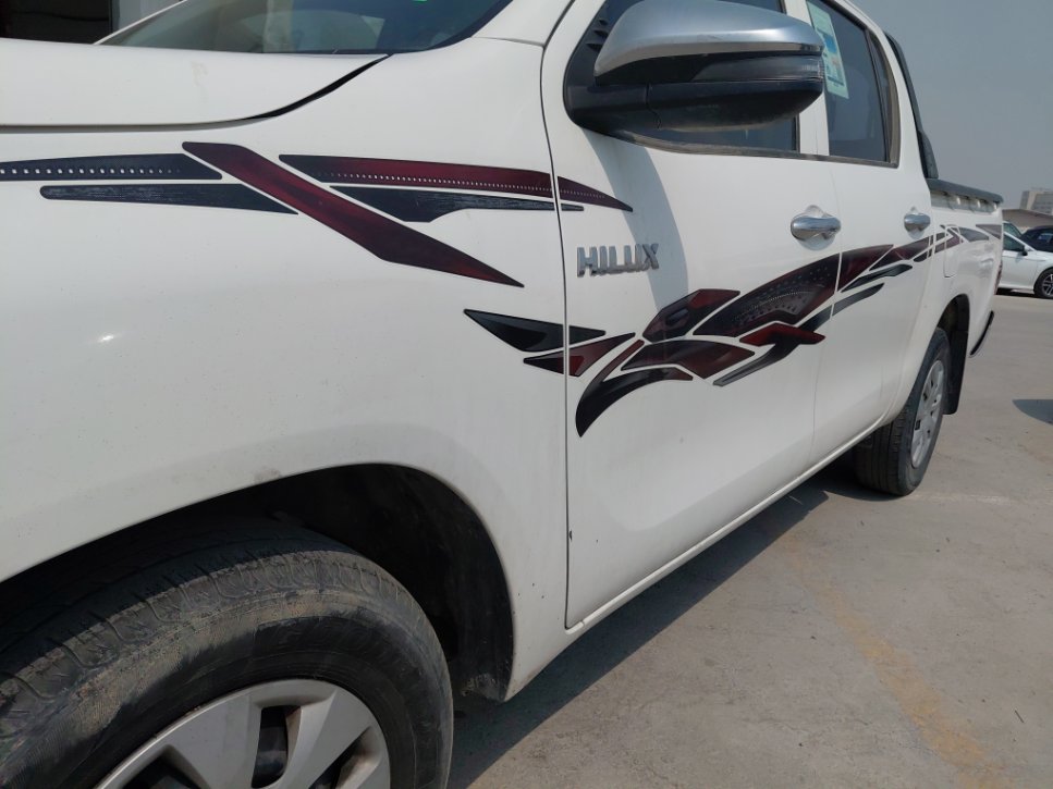 Toyota Hilux 4x2 2022 image