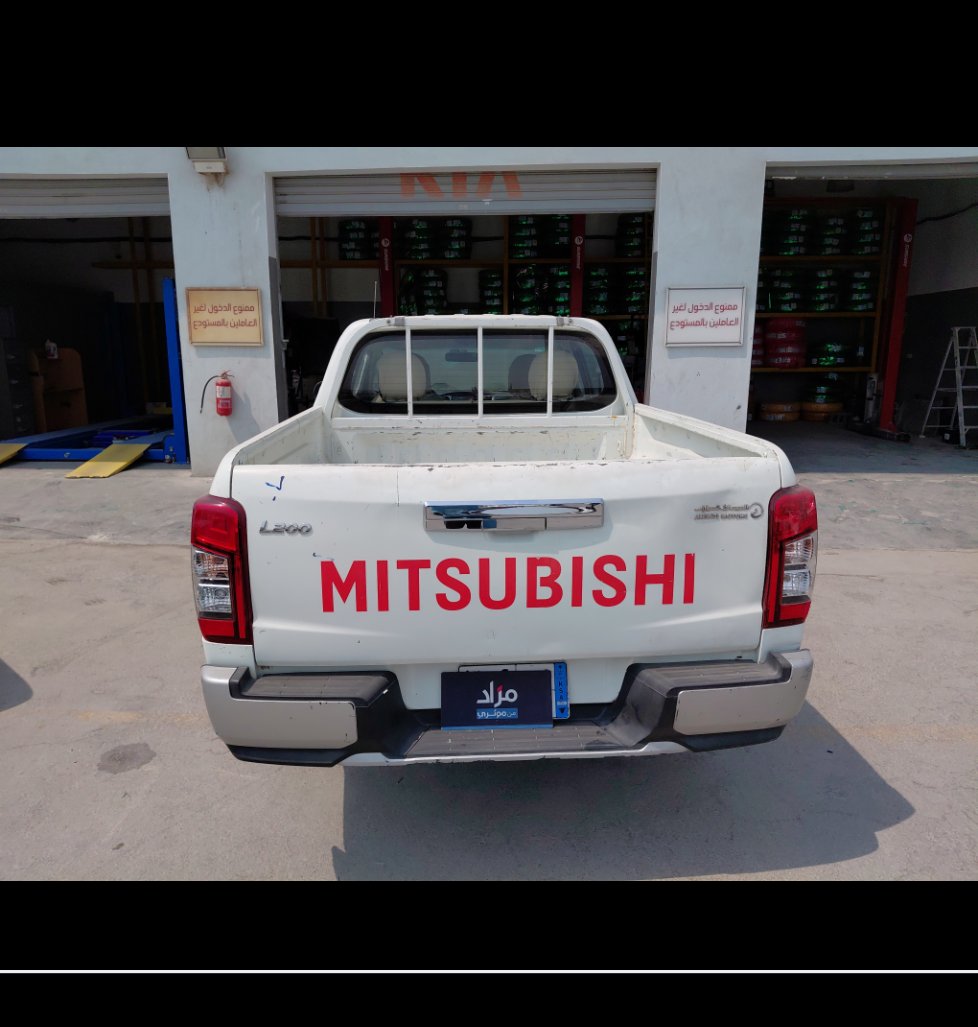 ميتسوبيشي L200  2022 image