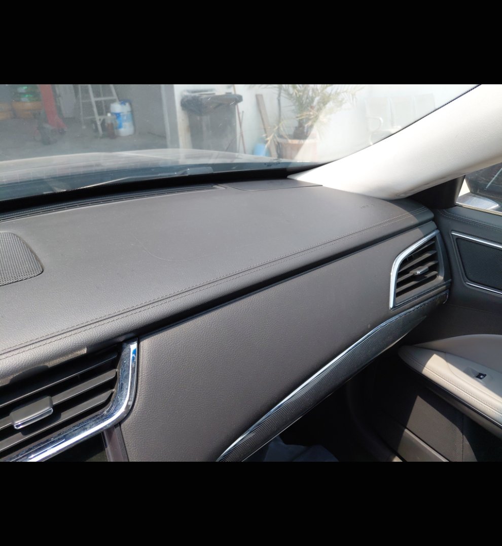 Ford Taurus  2022 image