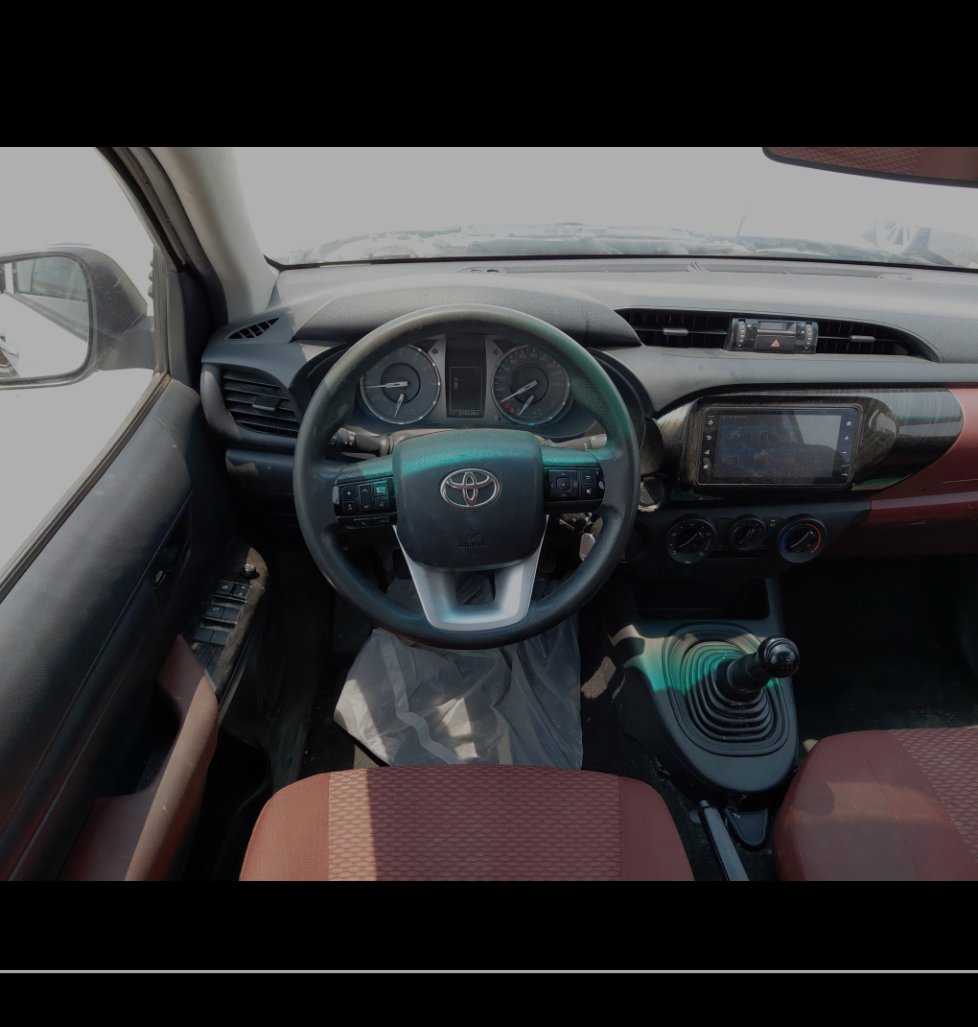 Toyota Hilux  2022 image