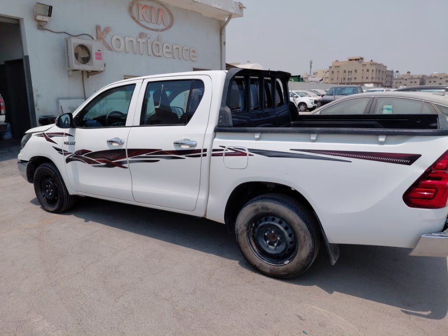 Toyota Hilux  2022 image