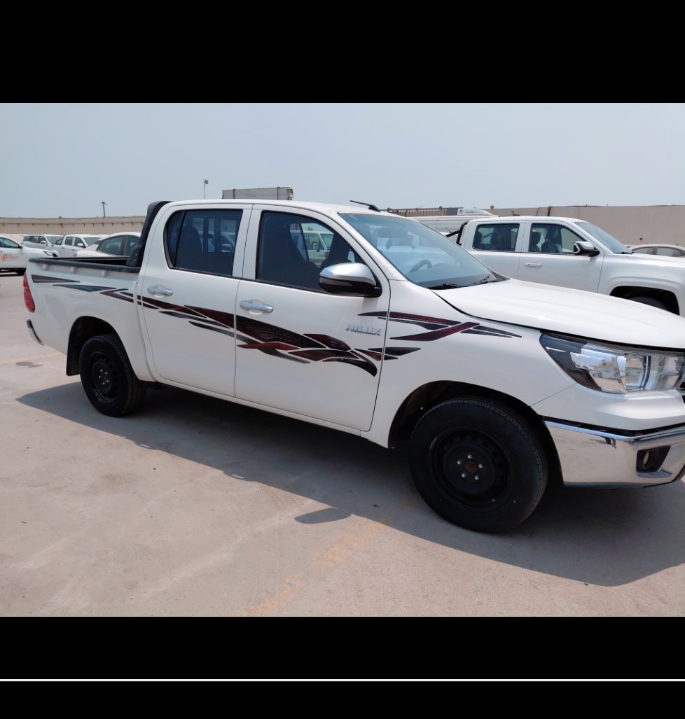 Toyota Hilux  2022 image