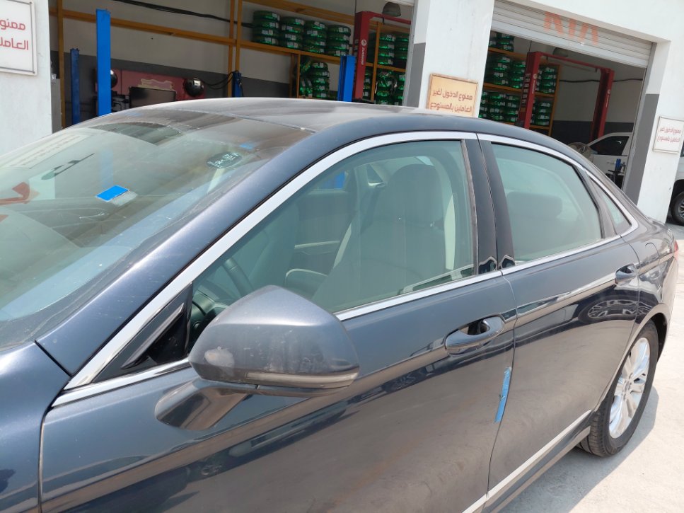 Ford Taurus  2022 image