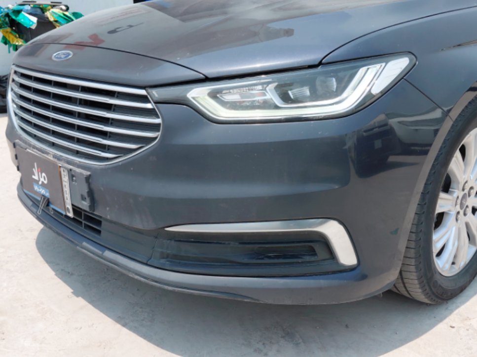 Ford Taurus  2022 image