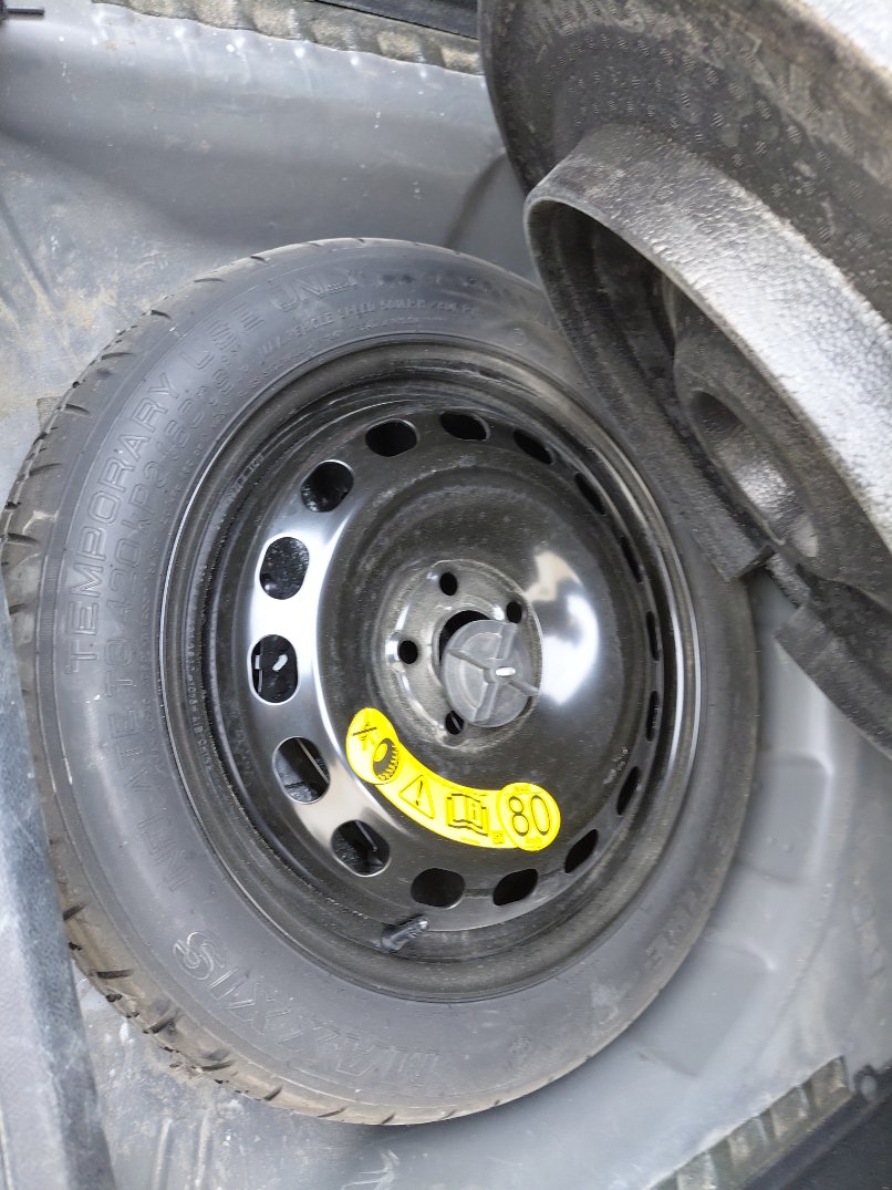 Ford Taurus  2022 image