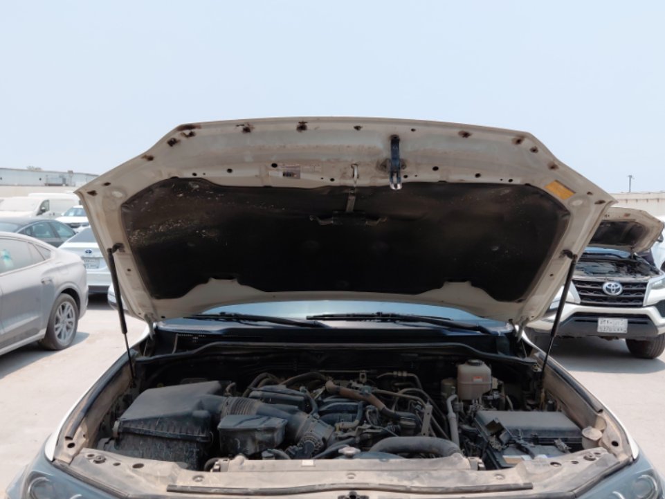 Toyota Land Cruiser GXR 3 2021 image