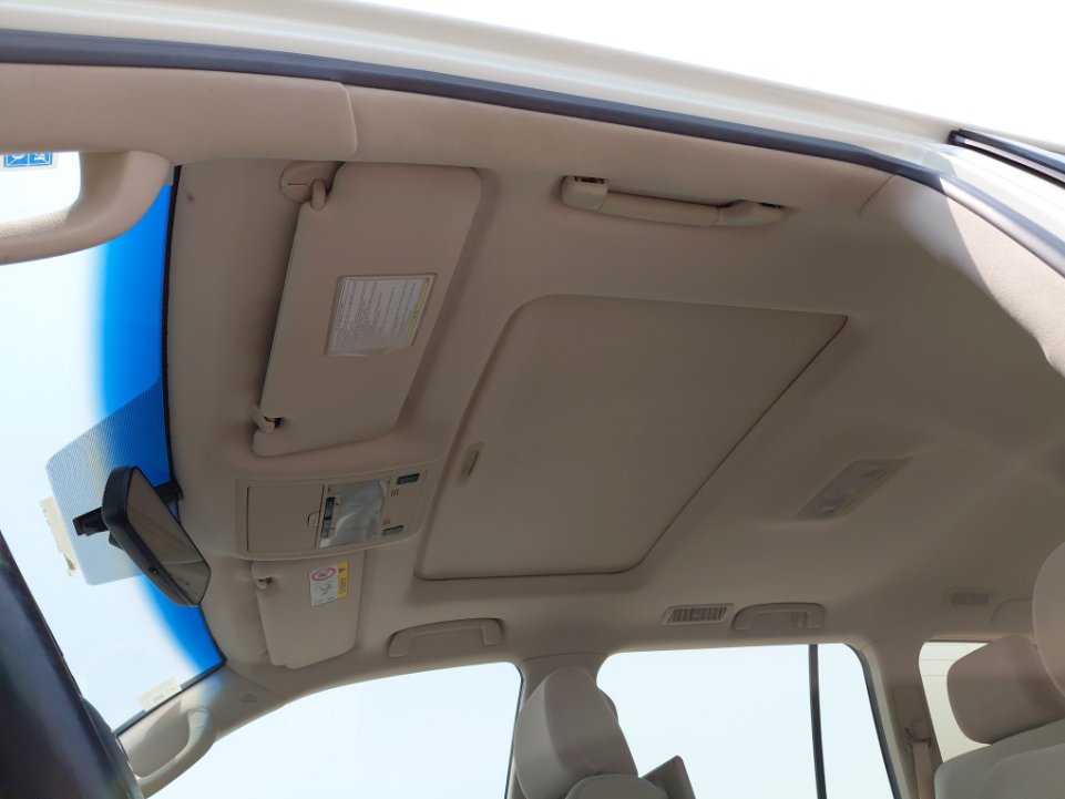 Toyota Land Cruiser GXR 3 2021 image