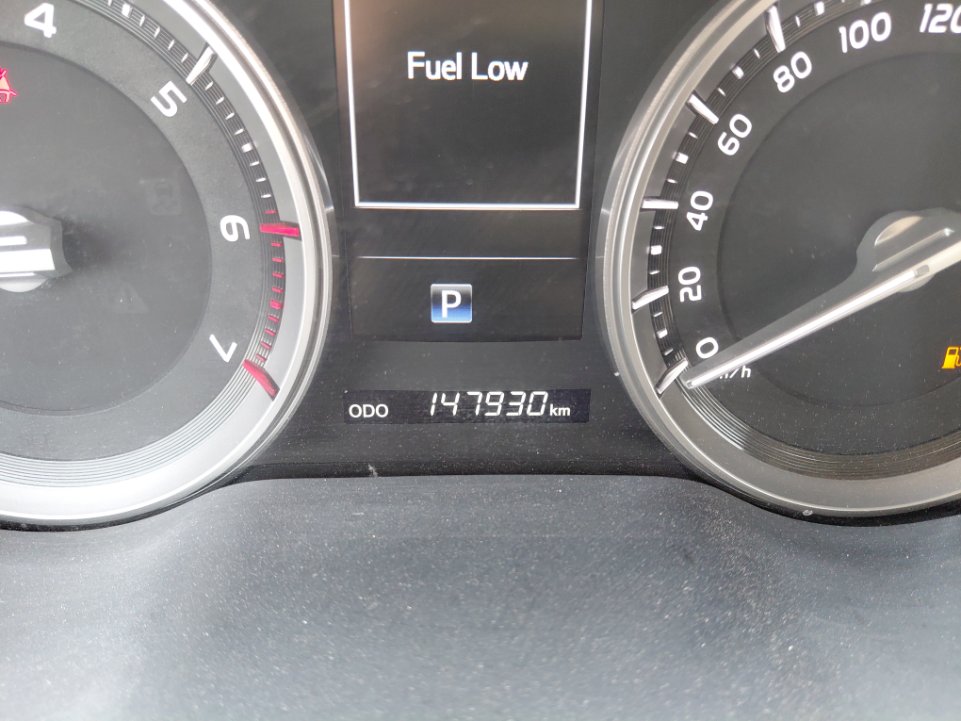 Toyota Land Cruiser GXR 3 2021 image